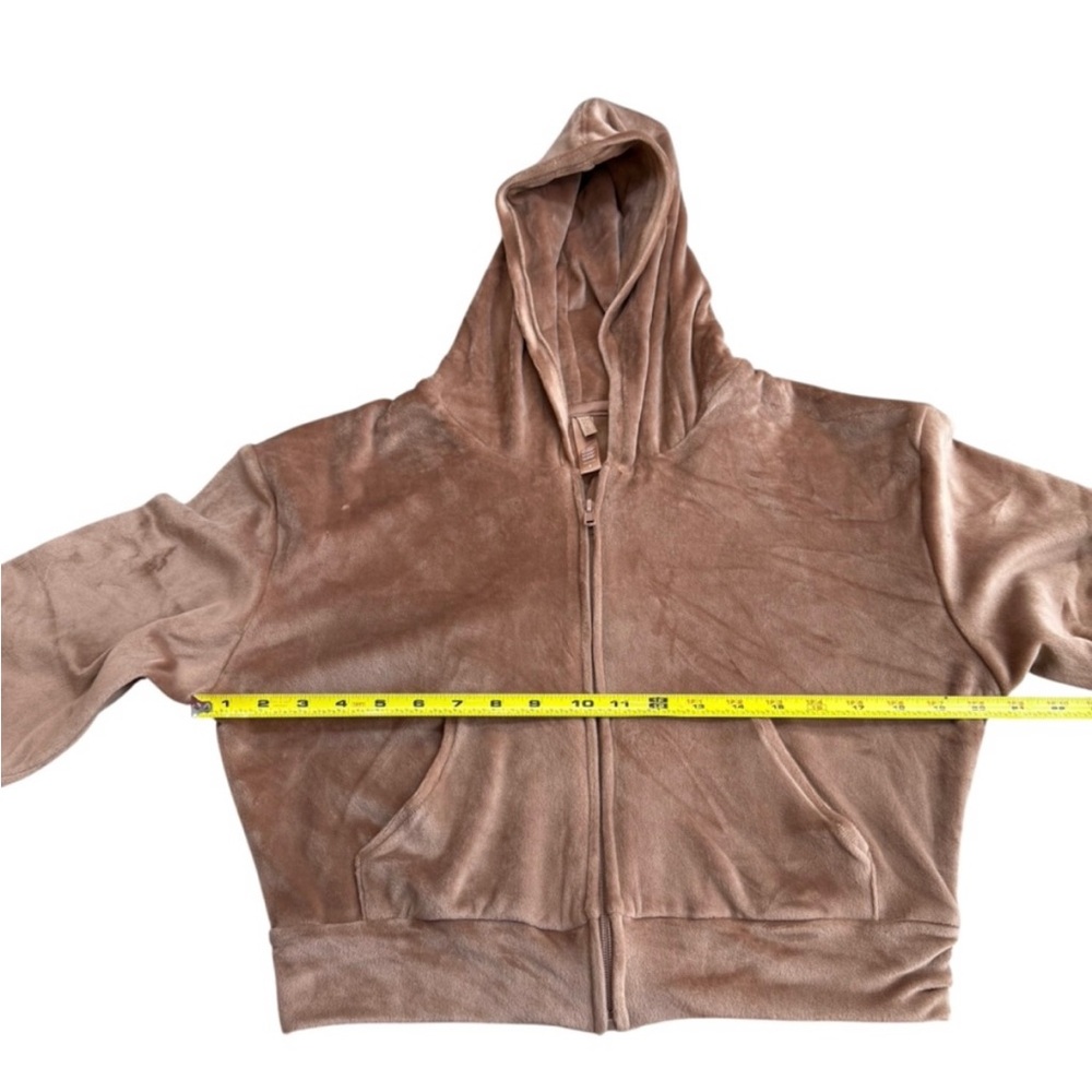 SKIMS Velour hoodie - Picture 5 of 5